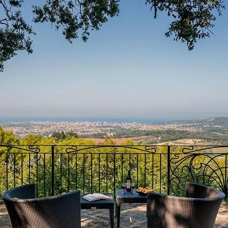 Villa Nina Pésaro